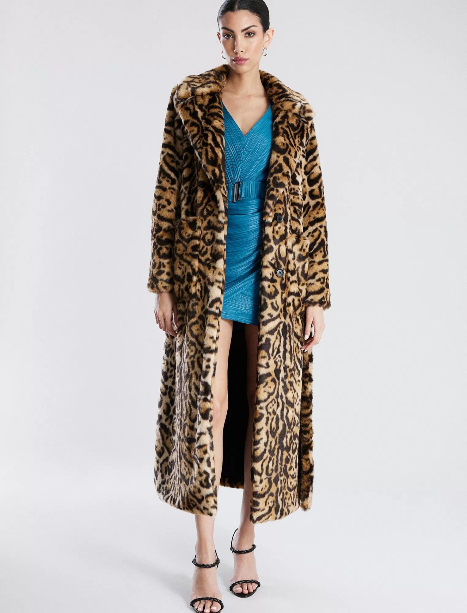 Fashion BCBGMAXAZRIA Abrigo Largo De Pelo Sintetico Con Estampado Y Cinturon Leopardo