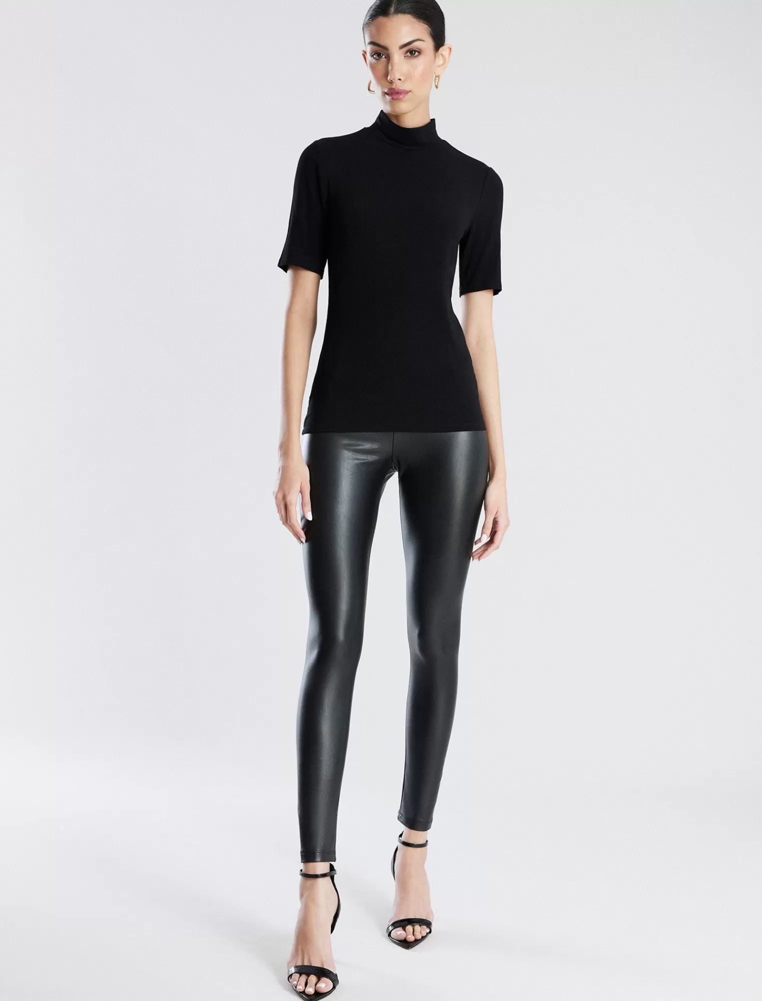 Flash Sale BCBGMAXAZRIA Leggings De Piel Sintetica Negro