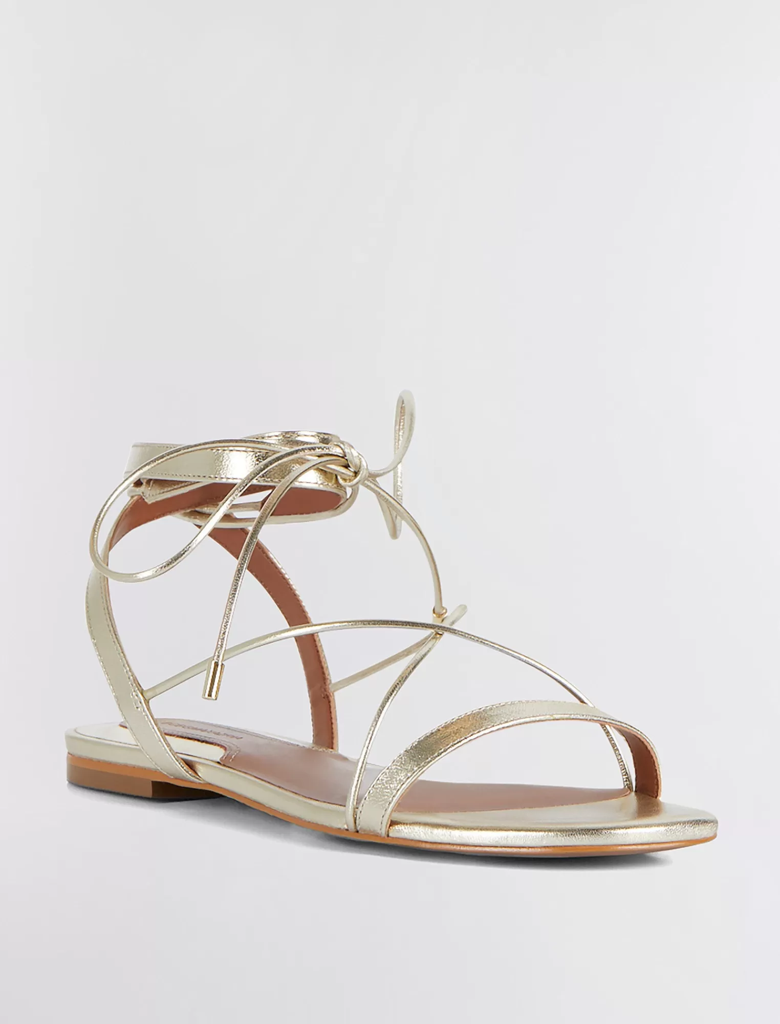 Online BCBGMAXAZRIA Sandalia Tabbi Con Tiras Platino