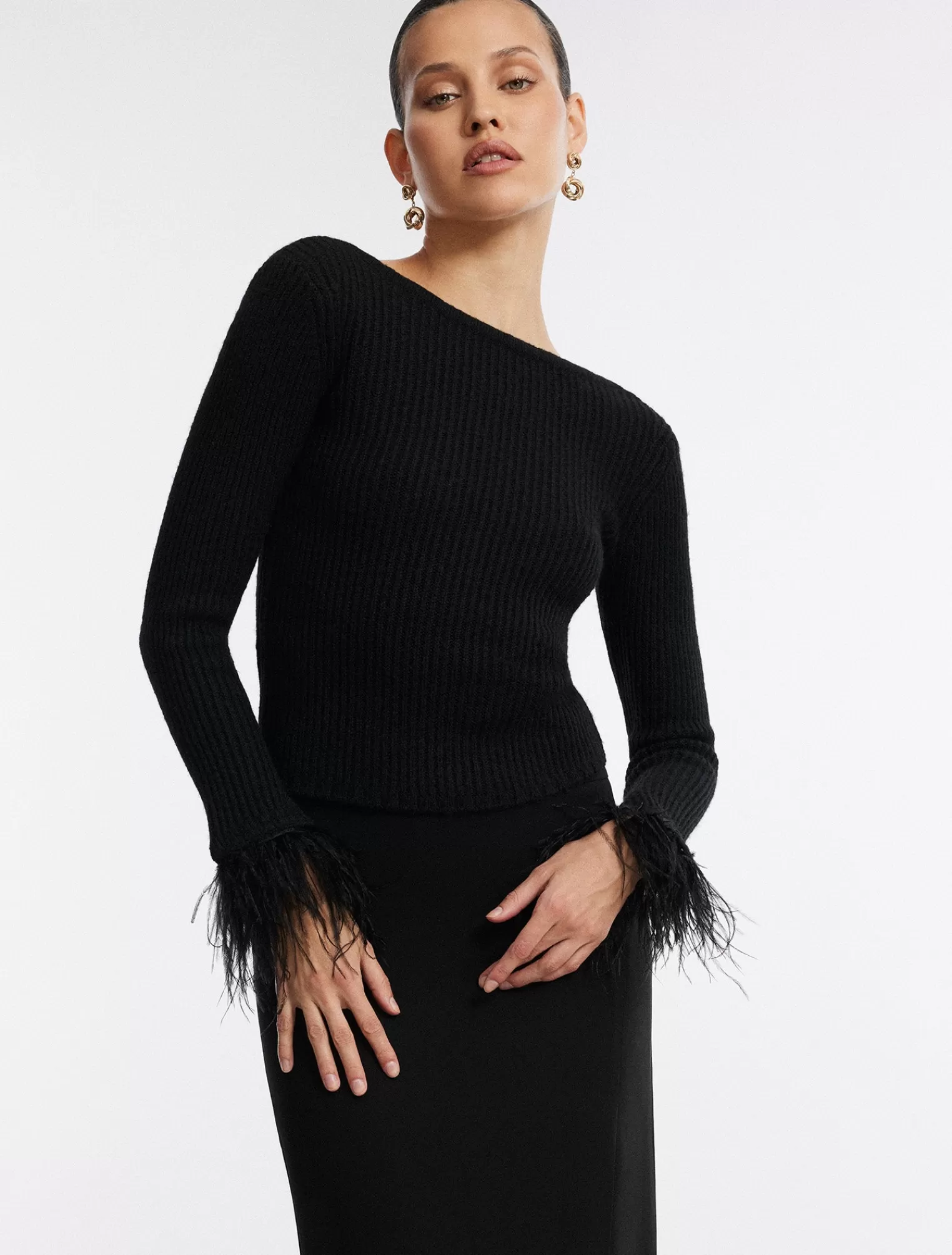 Flash Sale BCBGMAXAZRIA Top De Punto Con Punos De Plumas Negro